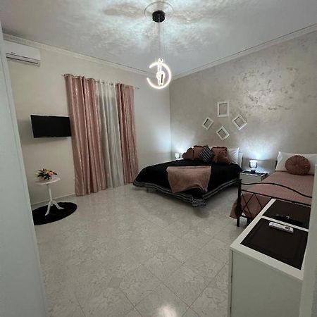 Appartement Casadoma Oplonti Pompei à Torre Annunziata Extérieur photo