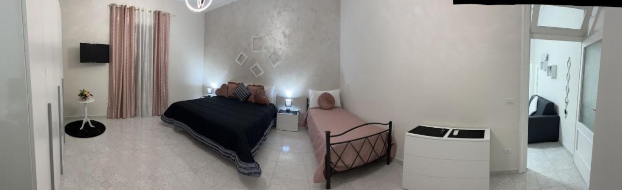 Appartement Casadoma Oplonti Pompei à Torre Annunziata Extérieur photo
